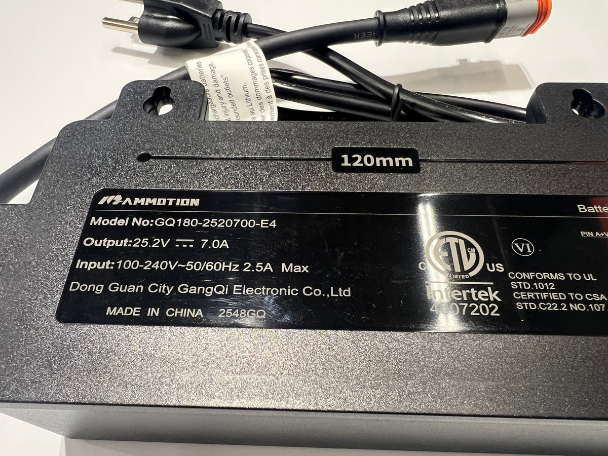 Charging Station Power Supply (25.2V 7A) - Luba 1/Luba 2/LUBA 2 AWD/Luba 2X - C.P.XS.000015000