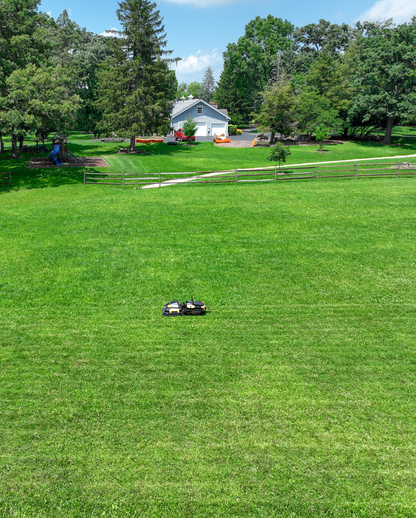 Yarbo Y40 Core with Snow Blower Gen 2 and Lawn Mower Pro Modules — Yarbo Lawn Mower Pro + Snow Blower + Blower